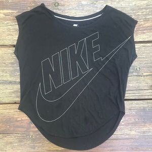 Nike sleeveless shirt